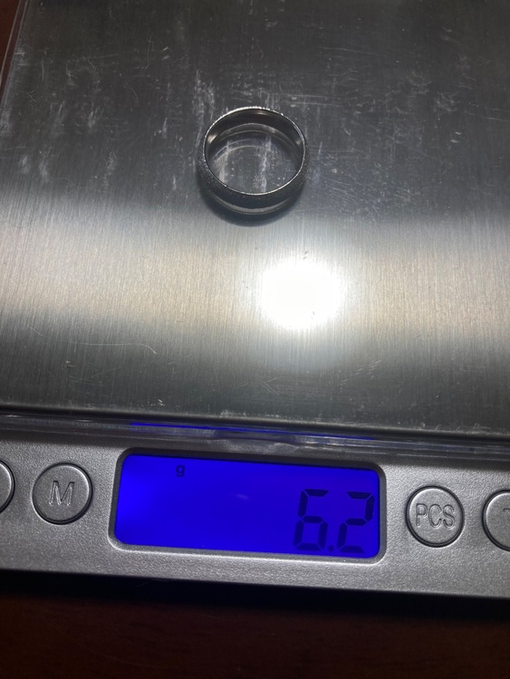 スターダストプラチナリング（金・貴金属）の商品画像 - 査定依頼日：2025年11月28日 - 最高査定価格：52,000円