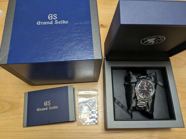 SBGN013（高級時計）の商品画像 - 査定依頼日：2025年3月23日 - 最高査定価格：210,000円