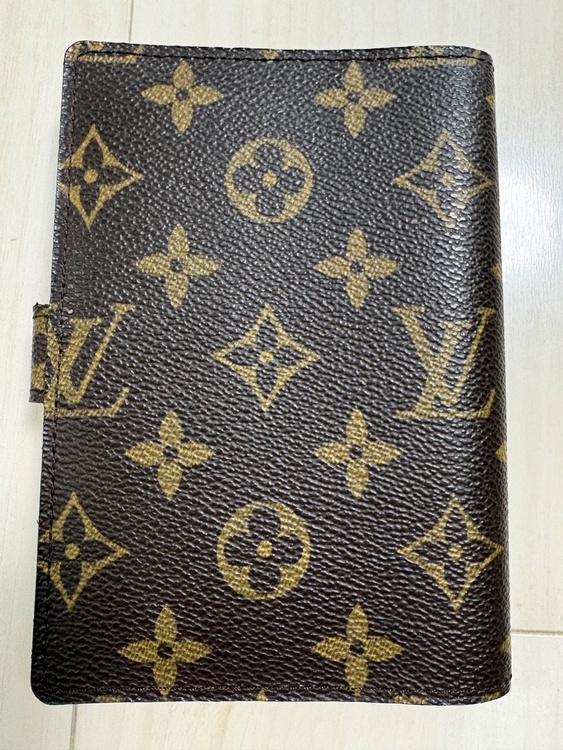 手帳カバー　 R20005 アジェンダ PM（ブランド財布・小物）の商品画像 - 査定依頼日：2026年2月23日 - 最高査定価格：13,000円