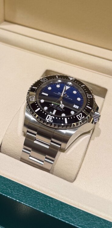 ロレックス シードゥエラー （高級時計）の商品画像 - 査定依頼日：2026年2月12日 - 最高査定価格：2,650,000円