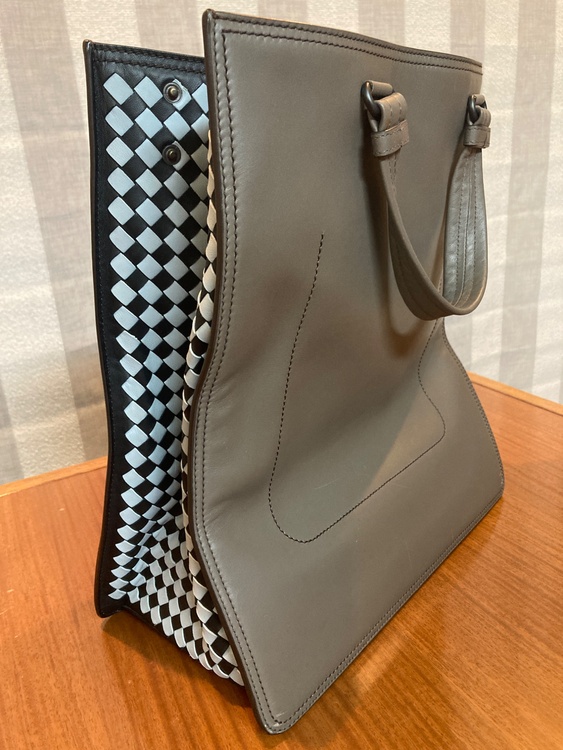 メンズトートバッグ（ブランドバッグ）の商品画像 - 査定依頼日：2026年2月19日 - 最高査定価格：100,000円