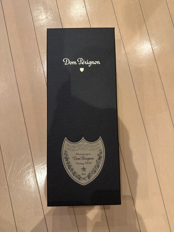 シャンパン ドン・ペリニヨン （お酒）の商品画像 - 査定依頼日：2025年7月29日 - 最高査定価格：19,500円