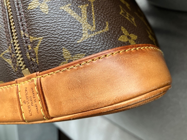 アルマ（ブランドバッグ）の商品画像 - 査定依頼日：2026年2月13日 - 最高査定価格：70,000円