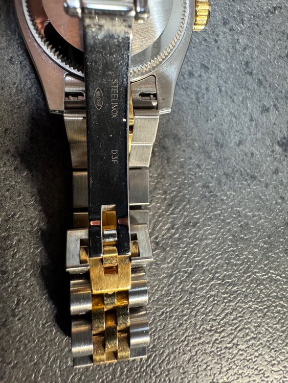 ロレックス デイトジャスト R（高級時計）の商品画像 - 査定依頼日：2025年12月2日 - 最高査定価格：9,960,000円