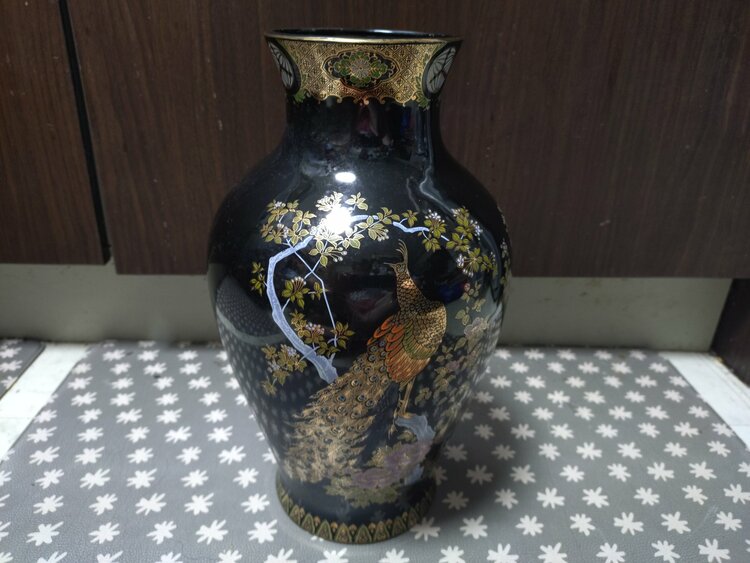 （山治陶苑）の刻印がある花瓶（美術品・骨董品）の商品画像 - 査定依頼日：2026年5月10日 - 最高査定価格：100,000円