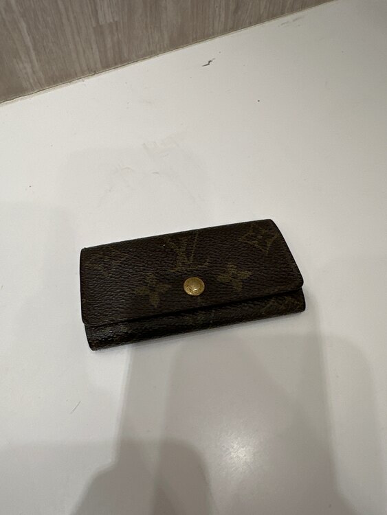 ルイヴィトン モノグラム （ブランドバッグ）の商品画像 - 査定依頼日：2025年4月2日 - 最高査定価格：1,000円