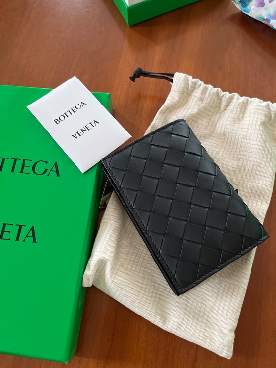 ボッテガ・ヴェネタ  （ブランドバッグ）の商品画像 - 査定依頼日：2025年8月31日 - 最高査定価格：55,000円