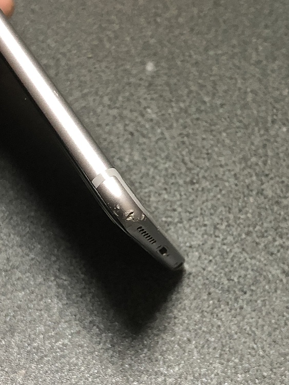 iPhone6plus 64GB（au）（スマホ）の商品画像 - 査定依頼日：2020年2月19日 - 最高査定価格：5,000円