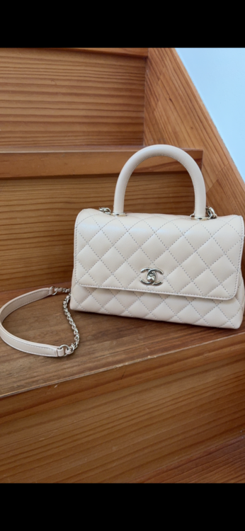 ココハンドルXS（ブランドバッグ）の商品画像 - 査定依頼日：2026年4月21日 - 最高査定価格：600,000円