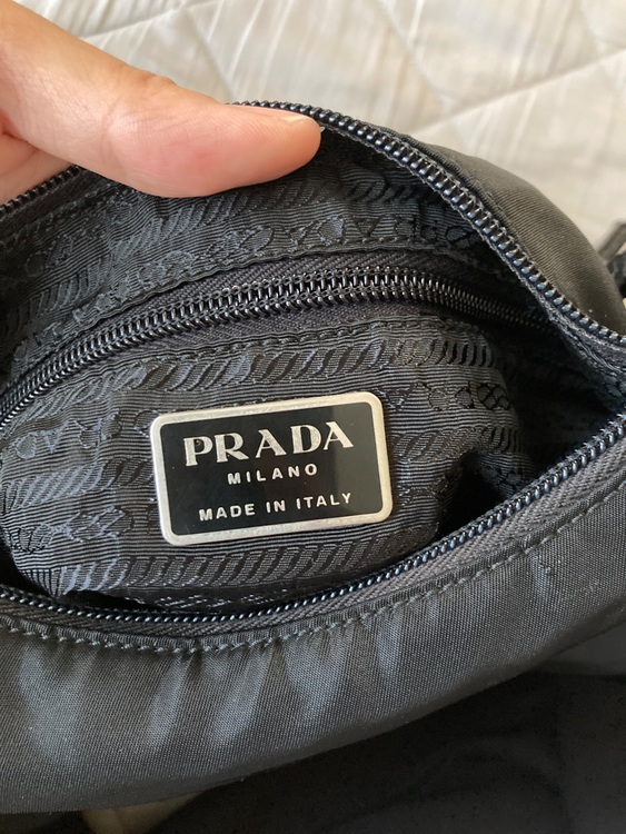 ワンショルダー（ブランドバッグ）の商品画像 - 査定依頼日：2025年6月17日 - 最高査定価格：5,000円