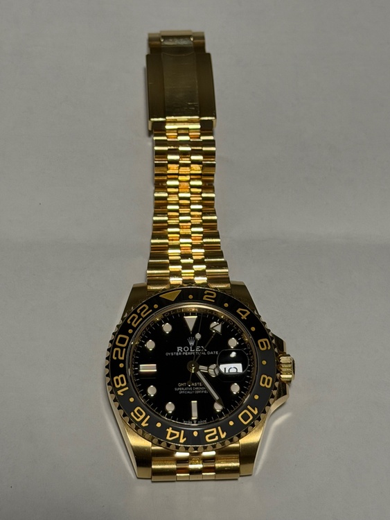 ロレックス GMTマスター （高級時計）の商品画像 - 査定依頼日：2026年4月9日 - 最高査定価格：7,500,000円