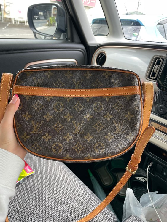 ルイヴィトン モノグラム （ブランドバッグ）の商品画像 - 査定依頼日：2022年10月5日 - 最高査定価格：30,000円