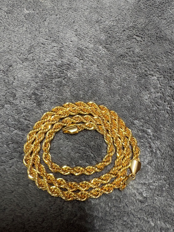 14kTロープチェーン24インチ（金・貴金属）の商品画像 - 査定依頼日：2025年12月15日 - 最高査定価格：660,000円