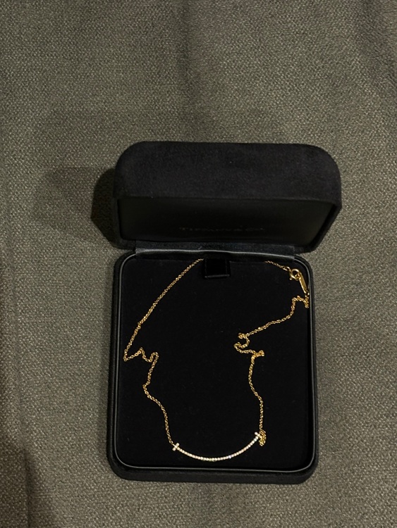 ティファニー　スマイルネックレス（金・貴金属）の商品画像 - 査定依頼日：2025年8月21日 - 最高査定価格：230,000円