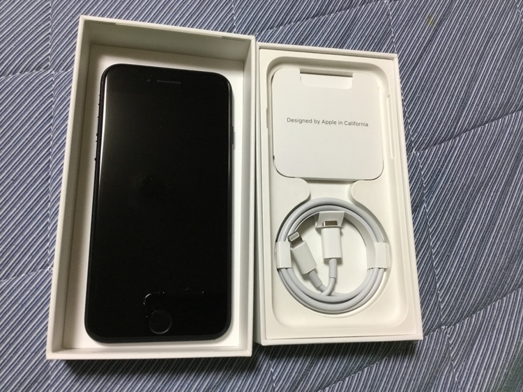iPhone iPhone SE (第 3 世代) 64GB SIMフリー（スマホ）の商品画像 - 査定依頼日：2026年8月11日 - 最高査定価格：14,000円