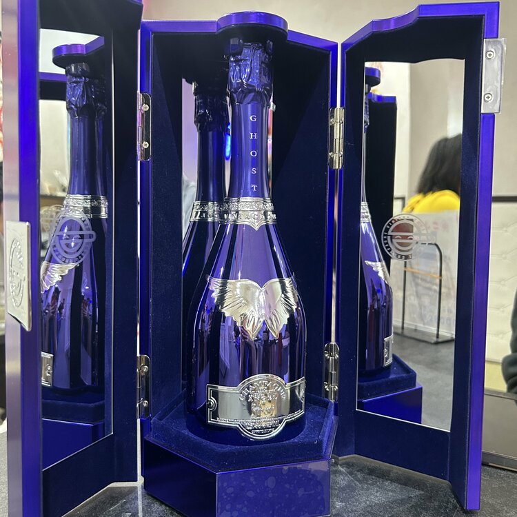 シャンパン シャンパン(その他) （お酒）の商品画像 - 査定依頼日：2025年6月7日 - 最高査定価格：120,000円