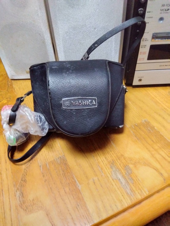 ヤシカカメラ（カメラ）の商品画像 - 査定依頼日：2025年6月29日 - 最高査定価格：2,100円