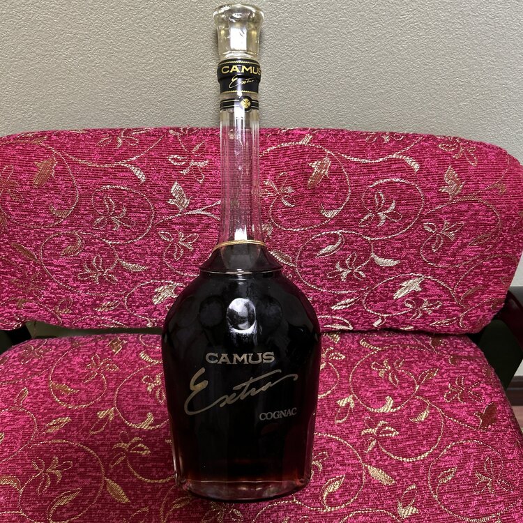 エクストラ　コニャック（お酒）の商品画像 - 査定依頼日：2025年2月24日 - 最高査定価格：7,000円