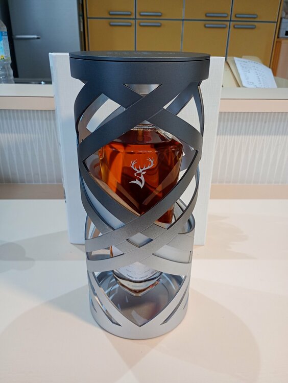 ウイスキー グレンフィディック （お酒）の商品画像 - 査定依頼日：2026年4月8日 - 最高査定価格：90,000円