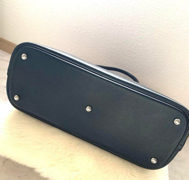 ポリード35 ヴォーエプソン ノワール　シルバー金具（ブランドバッグ）の商品画像 - 査定依頼日：2025年2月4日 - 最高査定価格：500,000円