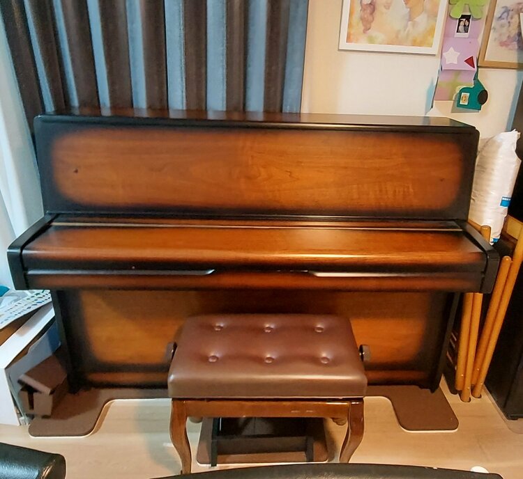 M1（ピアノ・楽器・PA機材）の商品画像 - 査定依頼日：2026年1月18日 - 最高査定価格：10,000円