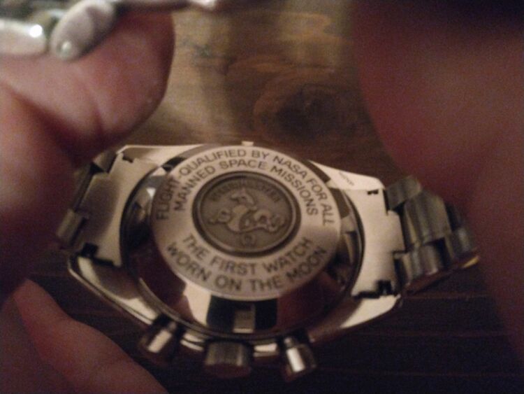 オメガ スピードマスター 3570.50（高級時計）の商品画像 - 査定依頼日：2025年11月3日 - 最高査定価格：600,000円