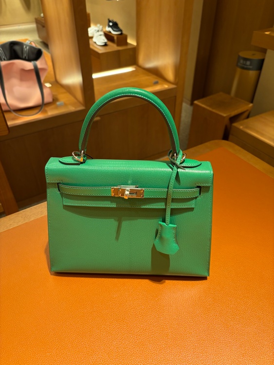 エルメス ケリー （ブランドバッグ）の商品画像 - 査定依頼日：2026年3月9日 - 最高査定価格：2,700,000円