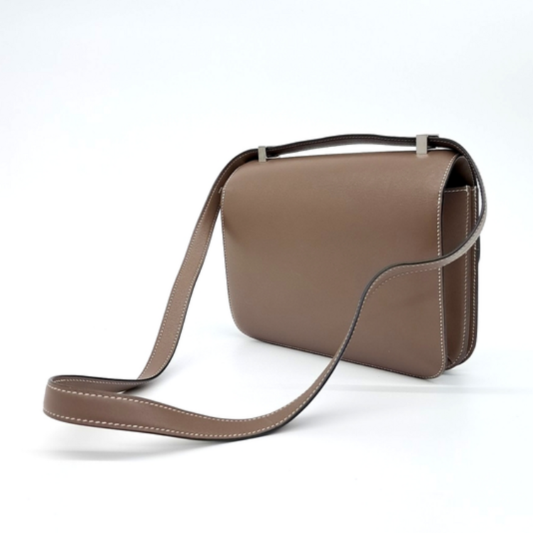 コンスタンス24（ブランドバッグ）の商品画像 - 査定依頼日：2025年8月11日 - 最高査定価格：1,200,000円