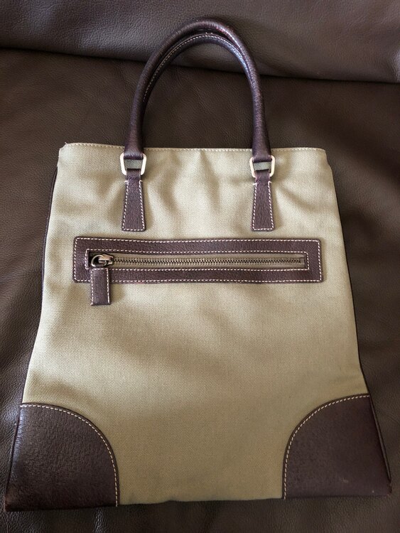 不明（ブランドバッグ）の商品画像 - 査定依頼日：2024年12月21日 - 最高査定価格：30,000円