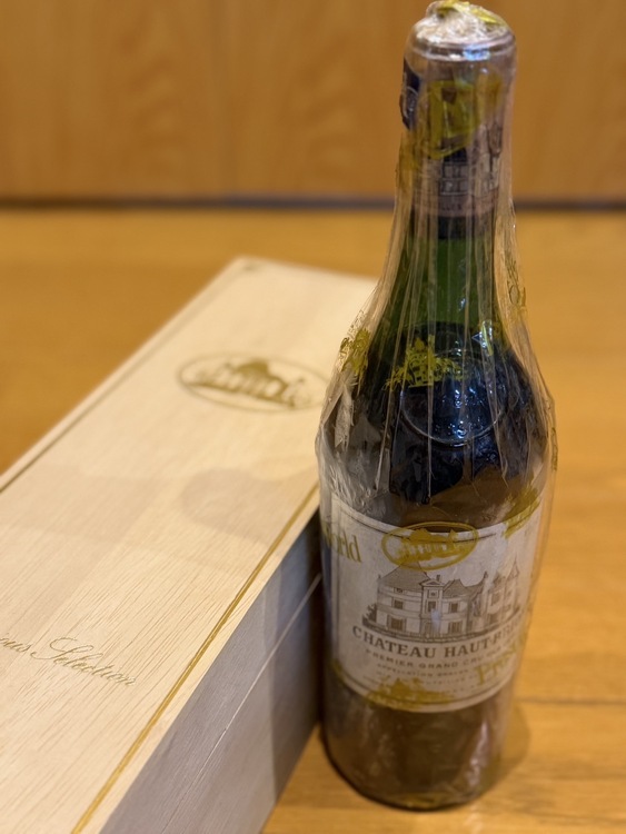 【3. シャトー・オー・ブリオン 1970 750ml】木箱あり（お酒）の商品画像 - 査定依頼日：2026年9月27日 - 最高査定価格：30,000円