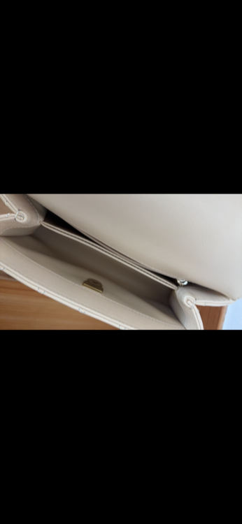 ココハンドルXS（ブランドバッグ）の商品画像 - 査定依頼日：2026年4月21日 - 最高査定価格：600,000円