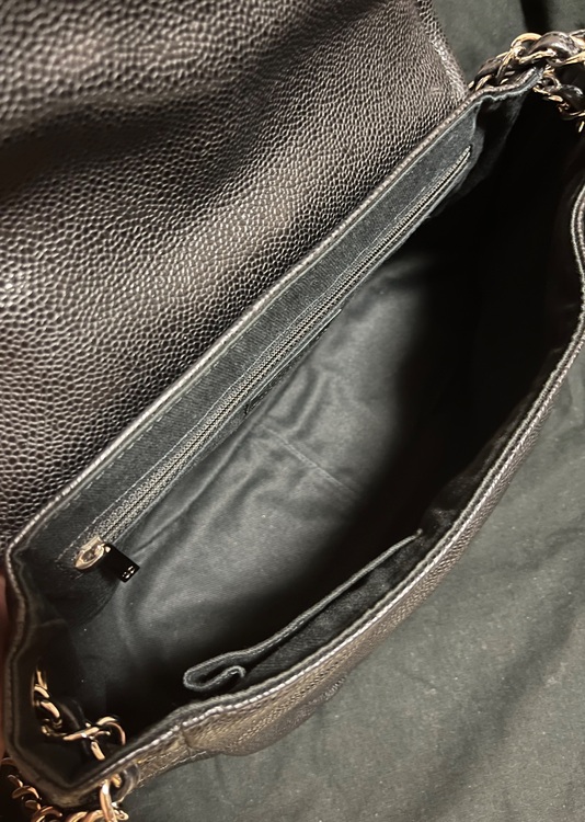 シャネル ハーフムーン チェーンショルダーバッグ（ブランドバッグ）の商品画像 - 査定依頼日：2025年9月3日 - 最高査定価格：260,000円