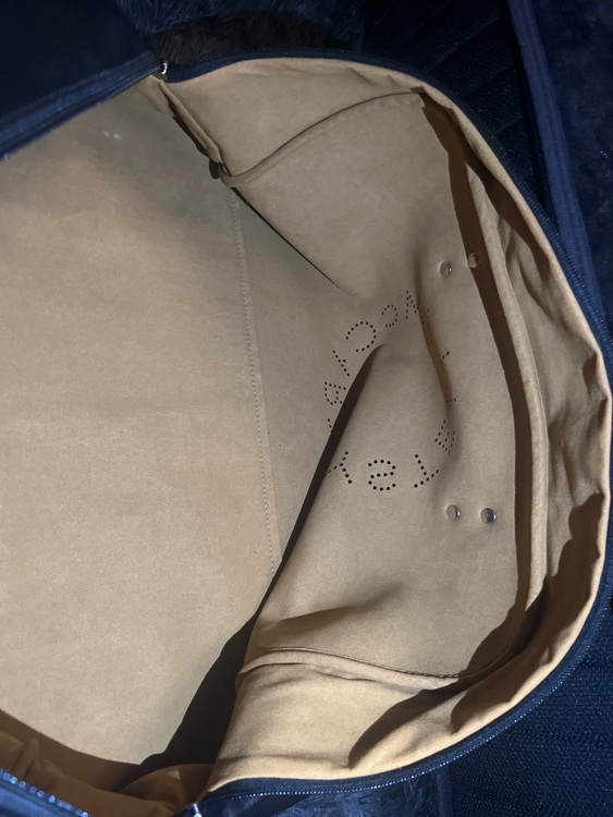 その他 ステラマッカートニー （ブランドバッグ）の商品画像 - 査定依頼日：2025年6月15日 - 最高査定価格：100,000円