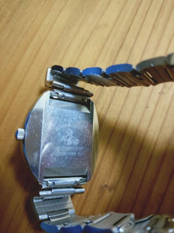 オメガ シーマスター 166035 TOOL 10（高級時計）の商品画像 - 査定依頼日：2025年7月8日 - 最高査定価格：80,000円