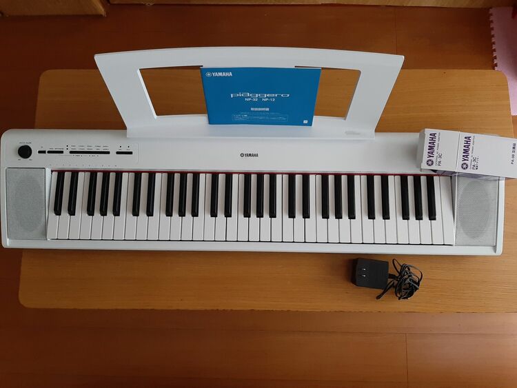 N12（ピアノ・楽器・PA機材）の商品画像 - 査定依頼日：2025年10月9日 - 最高査定価格：3,000円