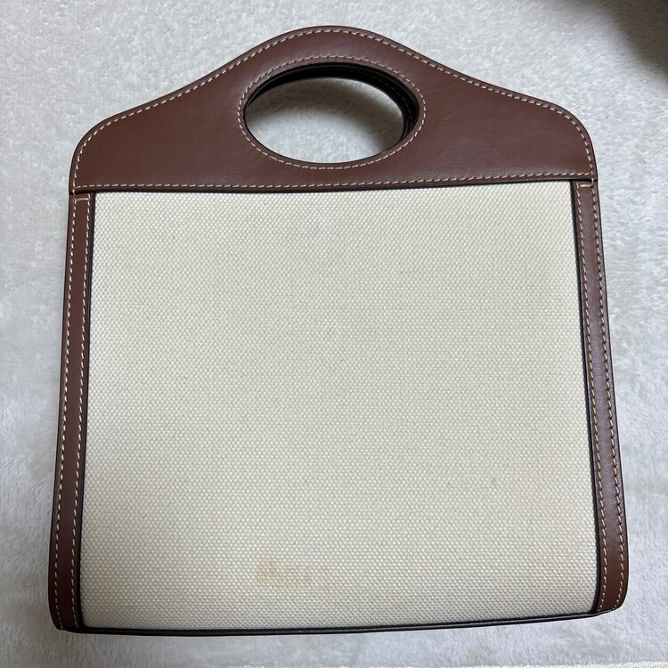 その他 バーバリー （ブランドバッグ）の商品画像 - 査定依頼日：2025年3月12日 - 最高査定価格：40,000円