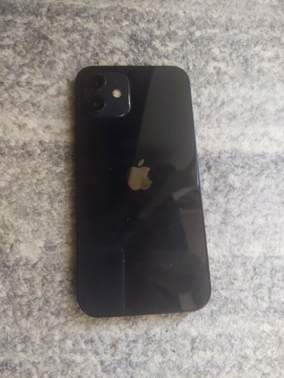 iPhone 12 64GB Softbank（スマホ）の商品画像 - 査定依頼日：2026年3月8日 - 最高査定価格：20,000円