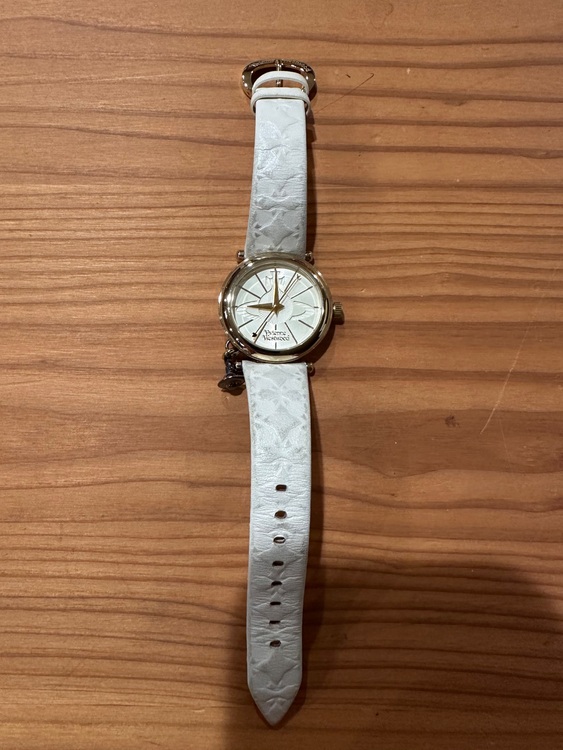 時計（高級時計）の商品画像 - 査定依頼日：2025年10月27日 - 最高査定価格：5,000円