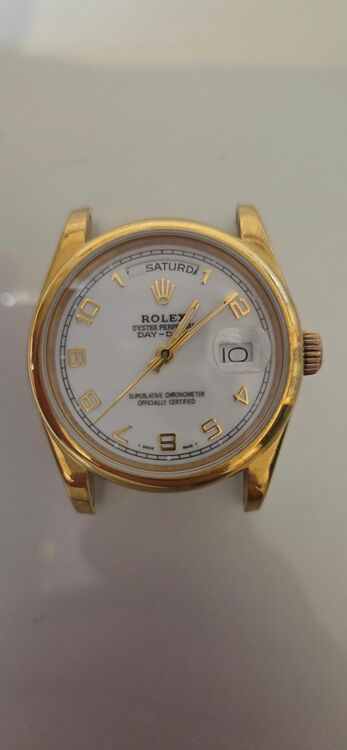 ロレックス デイデイト 11（高級時計）の商品画像 - 査定依頼日：2025年8月15日 - 最高査定価格：3,000,000円