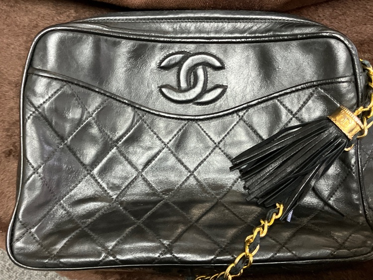 フリンジ（ブランドバッグ）の商品画像 - 査定依頼日：2026年4月16日 - 最高査定価格：120,000円