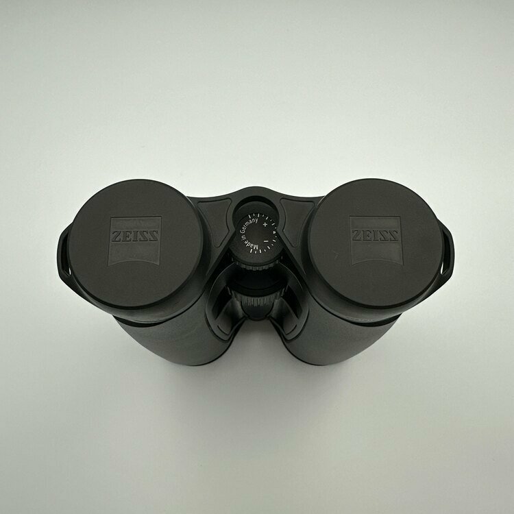 zeiss victory sf 10☓42（家電）の商品画像 - 査定依頼日：2026年7月21日 - 最高査定価格：160,000円