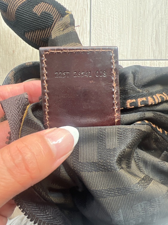 ズッカ柄　ミニトート（ブランドバッグ）の商品画像 - 査定依頼日：2025年8月25日 - 最高査定価格：30,000円