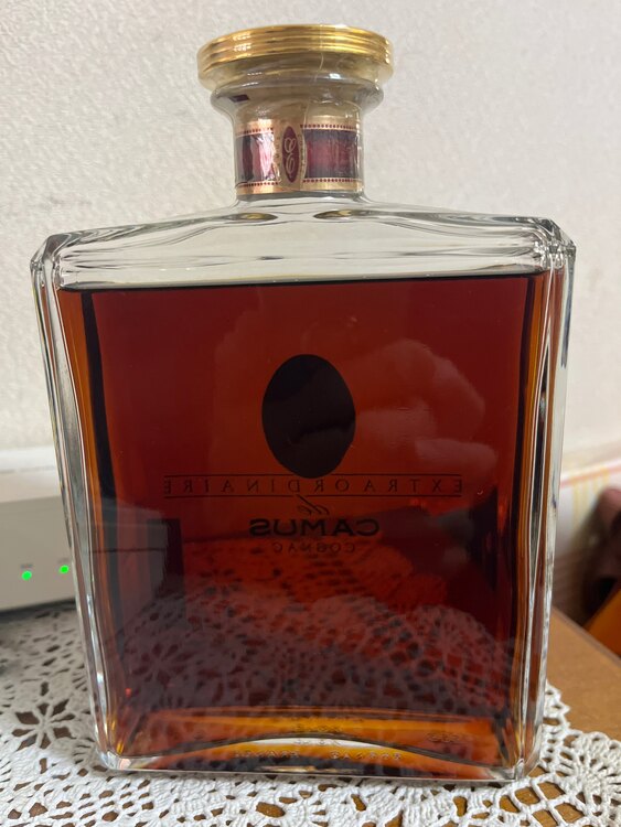 ブランデー カミュ （お酒）の商品画像 - 査定依頼日：2025年5月21日 - 最高査定価格：5,000円