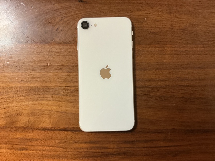 iPhone SE第二世代（スマホ）の商品画像 - 査定依頼日：2026年5月19日 - 最高査定価格：13,000円