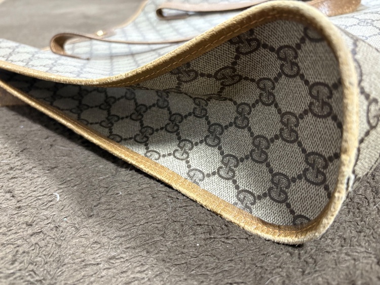 グッチ  （ブランドバッグ）の商品画像 - 査定依頼日：2025年7月30日 - 最高査定価格：13,000円