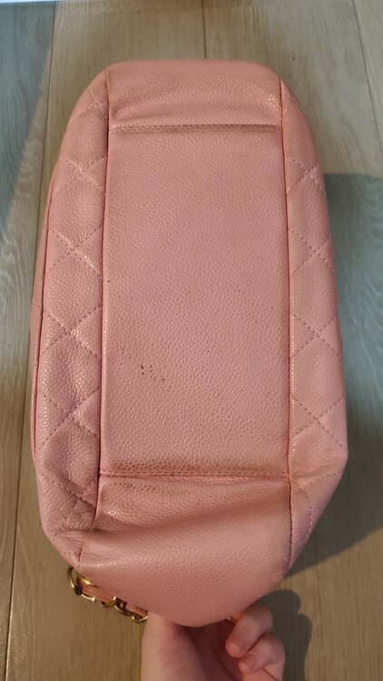 マトラッセ　ココマーク  ワンショルダーバッグ キャビアスキン ピンク（ゴールド（ブランドバッグ）の商品画像 - 査定依頼日：2025年12月21日 - 最高査定価格：5,000円