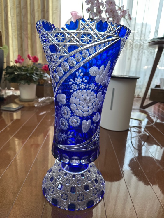 マイセン花瓶（美術品・骨董品）の商品画像 - 査定依頼日：2026年4月8日 - 最高査定価格：3,000円