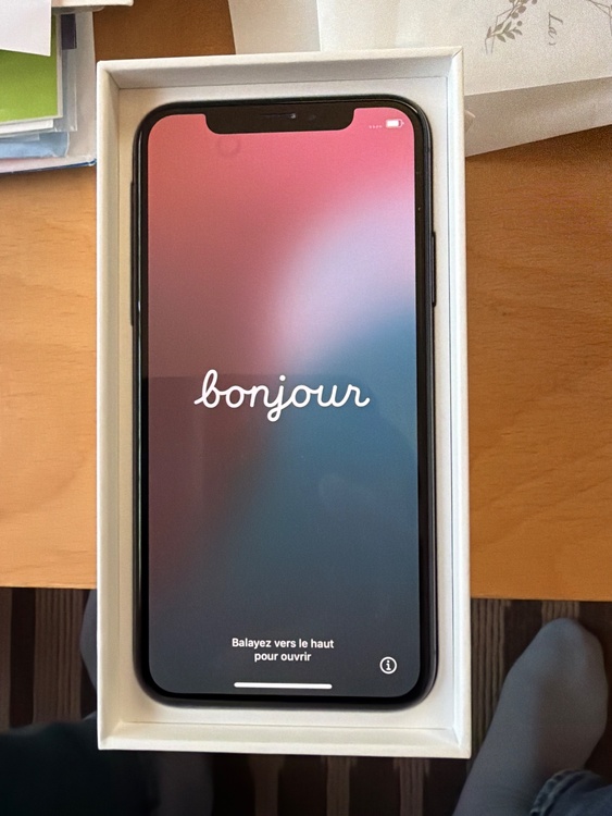 iPhoneXS 64GB docomo（スマホ）の商品画像 - 査定依頼日：2026年4月5日 - 最高査定価格：15,000円