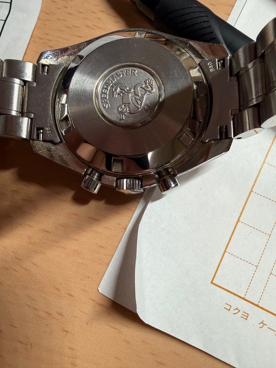 オメガ　スピードマスター（高級時計）の商品画像 - 査定依頼日：2026年2月4日 - 最高査定価格：490,000円