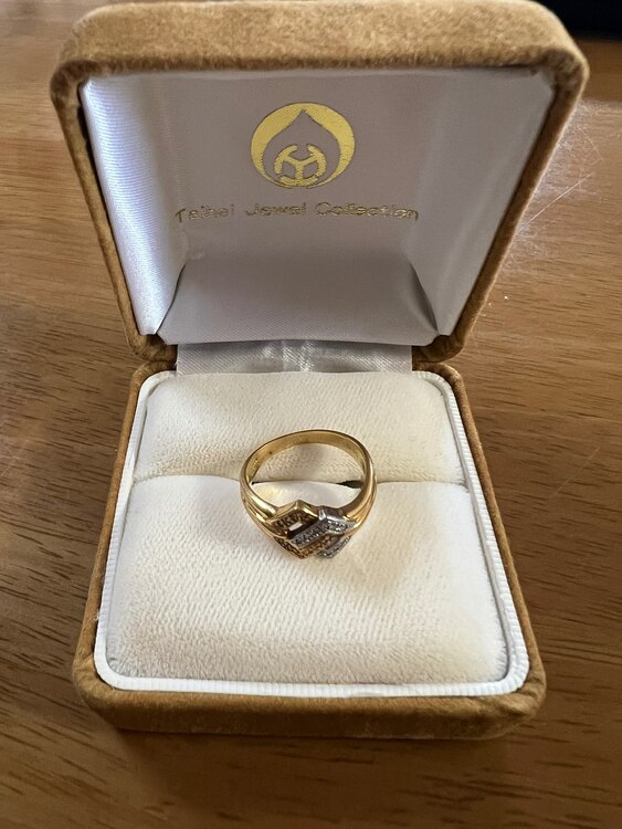 指輪（金・貴金属）の商品画像 - 査定依頼日：2025年5月25日 - 最高査定価格：50,000円